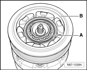 Volswagen Tiguan. N87-10394