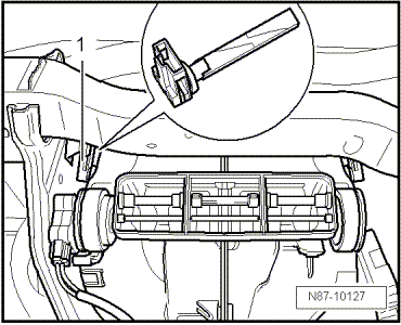 Volswagen Tiguan. N87-10127