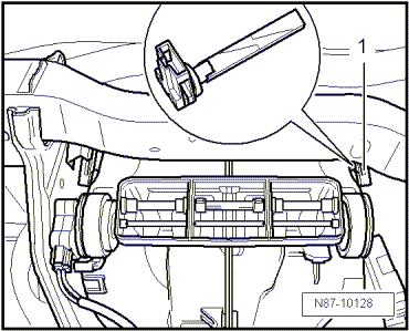 Volswagen Tiguan. N87-10128