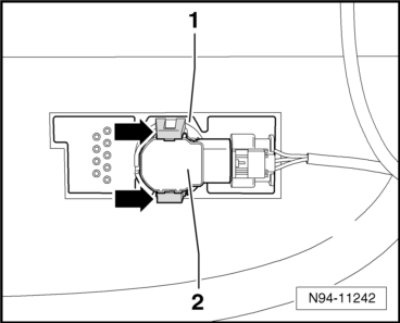 Volswagen Tiguan. N94-11242