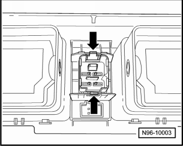 Volswagen Tiguan. N96-10003