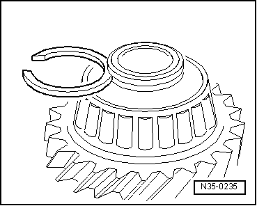 Volswagen Tiguan. N35-0235