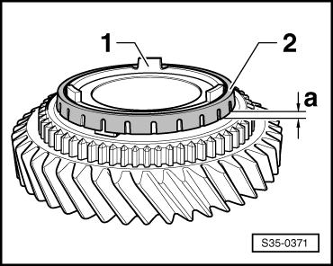 Volswagen Tiguan. S35-0371