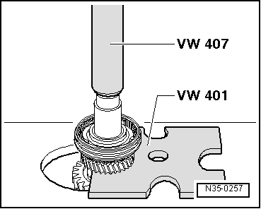 Volswagen Tiguan. N35-0257