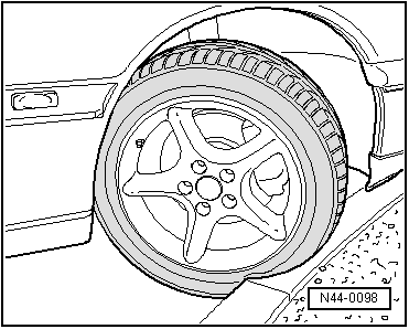 Volswagen Tiguan. N44-0098