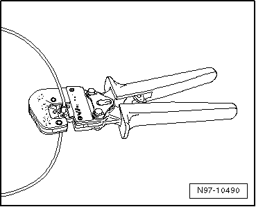 Volswagen Tiguan. N97-10490