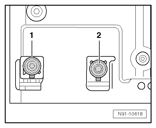 Volswagen Tiguan. Antenna Connectors 5 and 6