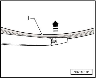 Volswagen Tiguan. N92-10101