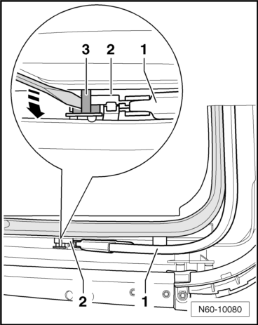 Volswagen Tiguan. Wind Deflector, Removing and Installing