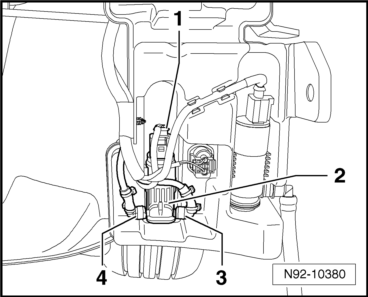 Volswagen Tiguan. N92-10380